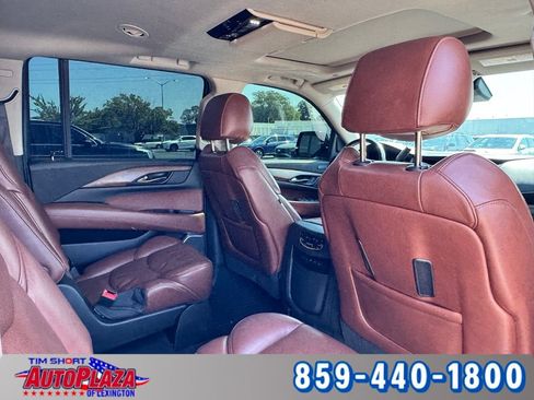 Used 2020 Cadillac Escalade ESV Premium Luxury AWD/4WD image 27