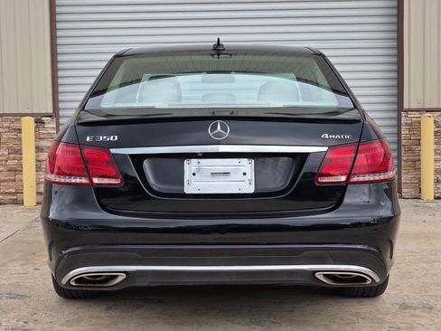 Used 2016 Mercedes-Benz E 350 4MATIC Sedan image 4