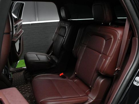 Used 2023 Lincoln Aviator Black Label w/ Jet Package AWD/4WD image 31