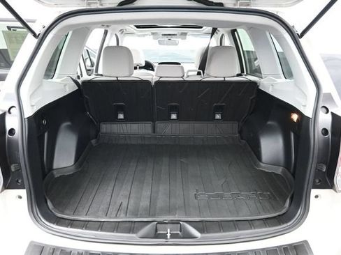 Used 2018 Subaru Forester 2.5i Premium AWD/4WD image 28