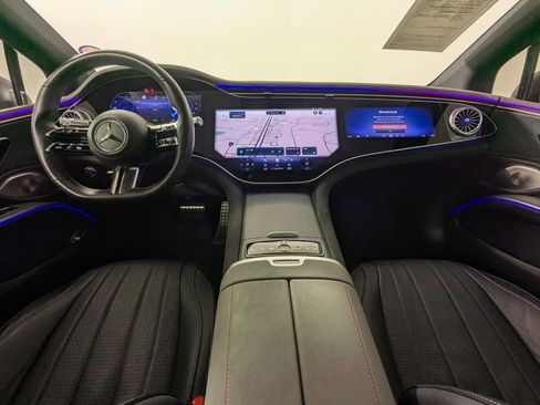 Used 2022 Mercedes-Benz EQS 580 4MATIC Sedan image 5