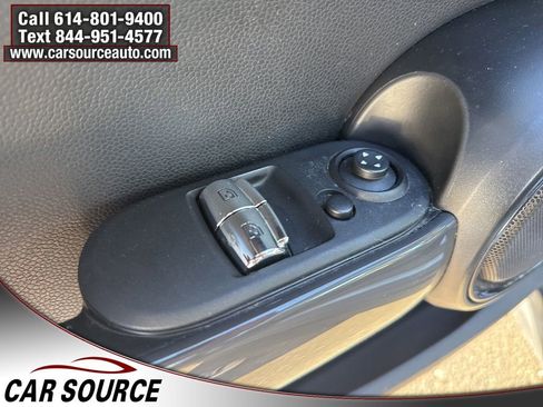 Used 2017 MINI Cooper 2-Door Hardtop image 17