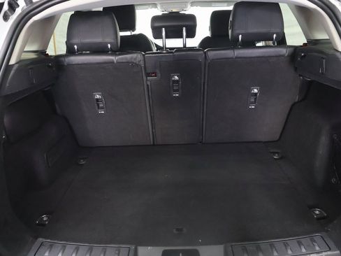 Used 2021 Land Rover Range Rover Evoque S image 14