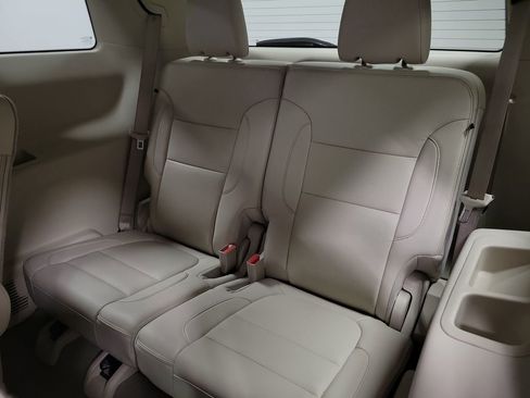 Used 2023 GMC Acadia Denali AWD/4WD image 22