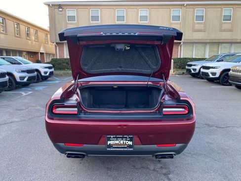 Used 2020 Dodge Challenger SRT Hellcat image 11
