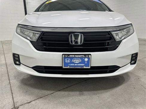 Used 2024 Honda Odyssey EX-L image 10
