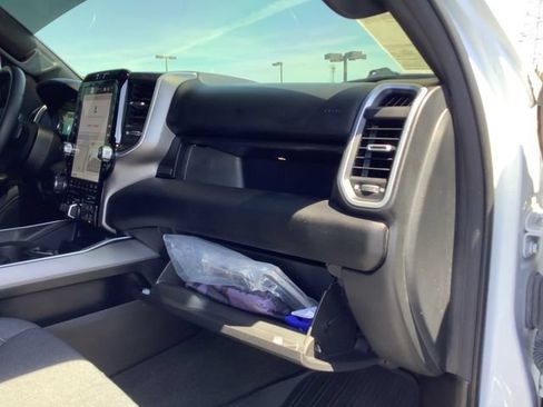Used 2023 RAM 1500 Big Horn AWD/4WD image 43