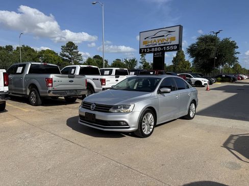 Used 2015 Volkswagen Jetta TDI SEL FWD image 44