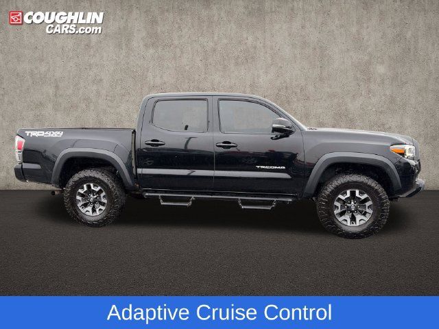 Used 2021 Toyota Tacoma TRD Off-Road w/ TRD Premium Off Road Package AWD/4WD image 9