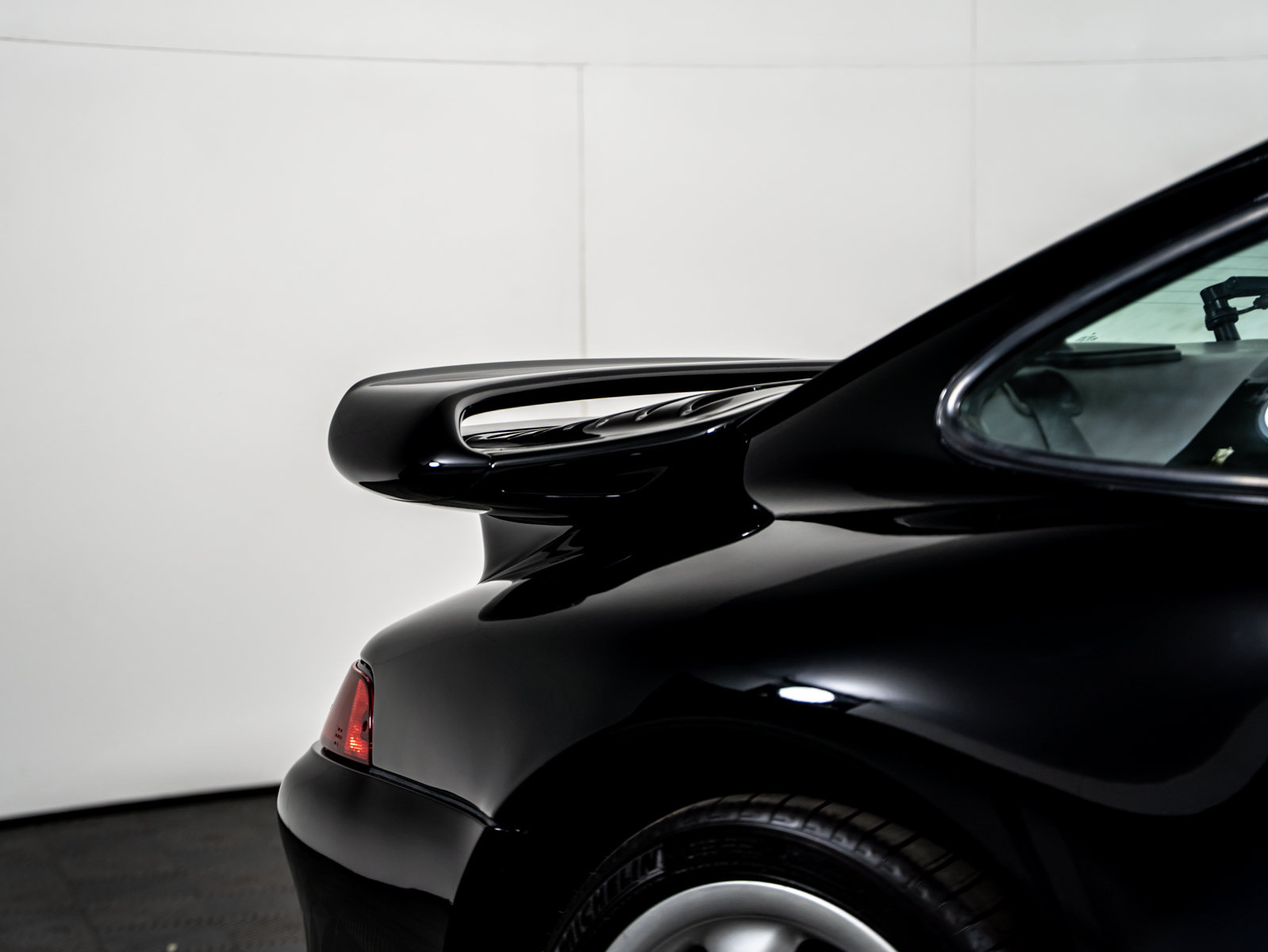 Used 1997 Porsche 911 Carrera 4S AWD/4WD image 45