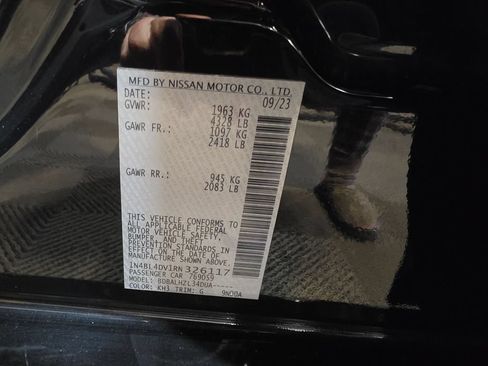Used 2024 Nissan Altima 2.5 SV FWD image 25