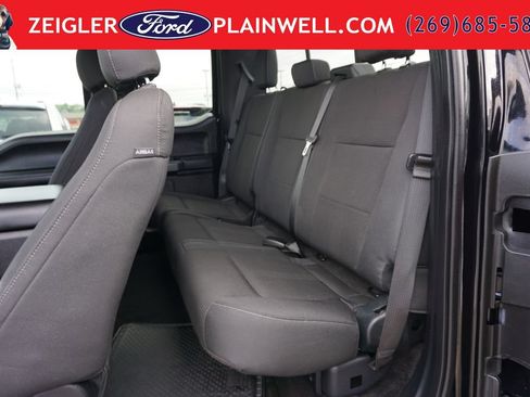 Used 2016 Ford F150 XLT w/ Equipment Group 302A Luxury AWD/4WD image 11