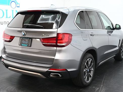 Used 2018 BMW X5 xDrive35d w/ M Sport Package AWD/4WD image 3