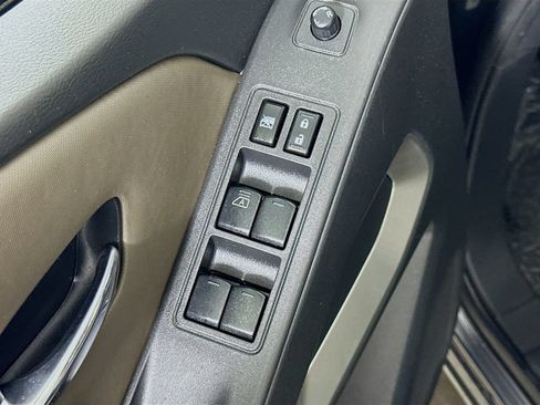 Used 2022 Nissan Frontier SV AWD/4WD image 20