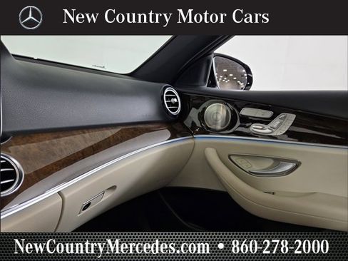 Used 2022 Mercedes-Benz E 450 4MATIC Sedan image 28