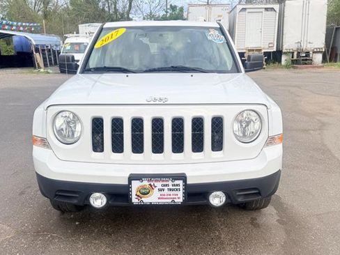 Used 2017 Jeep Patriot Sport w/ Power Value Group AWD/4WD image 6