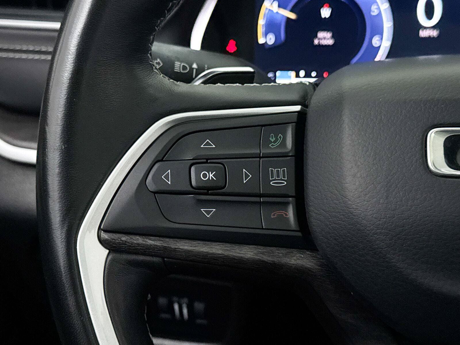 Used 2021 Jeep Grand Cherokee L Limited RWD image 20