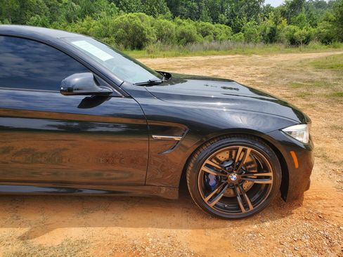 Used 2015 BMW M4 Coupe RWD image 12