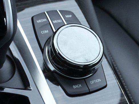 Certified 2023 BMW 540i xDrive w/ Executive Package image 28