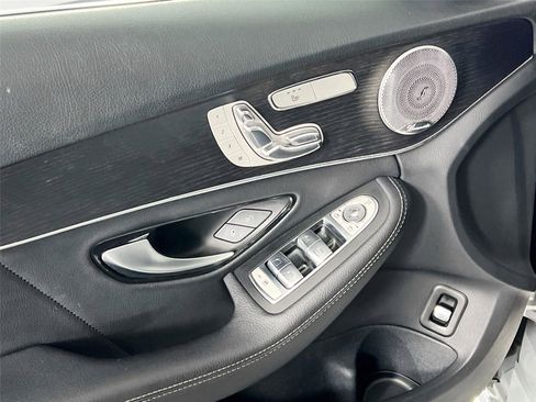 Used 2021 Mercedes-Benz C 300 C 300 image 16