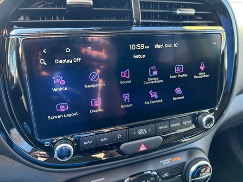 Used 2025 Kia Soul S image 27
