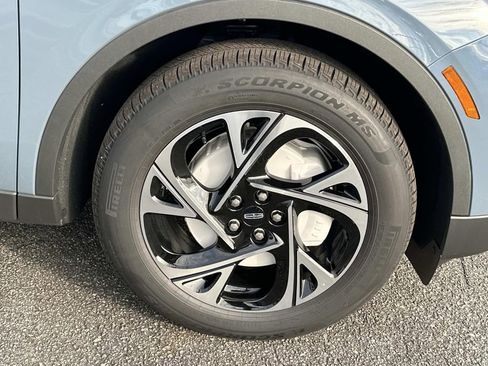 New 2026 Lincoln Nautilus Premier w/ Equipment Group 102A image 12