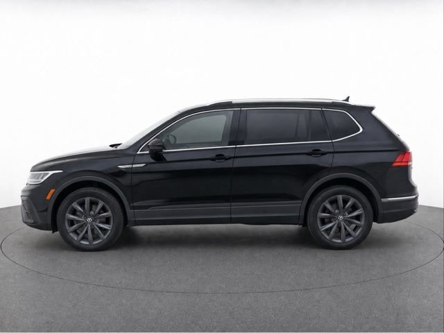 Used 2022 Volkswagen Tiguan SE AWD/4WD image 6