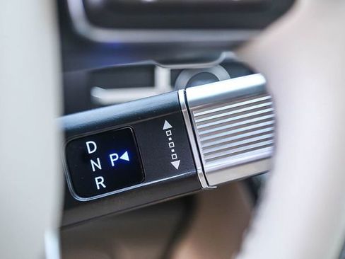 New 2025 Hyundai Santa Fe Calligraphy FWD image 23