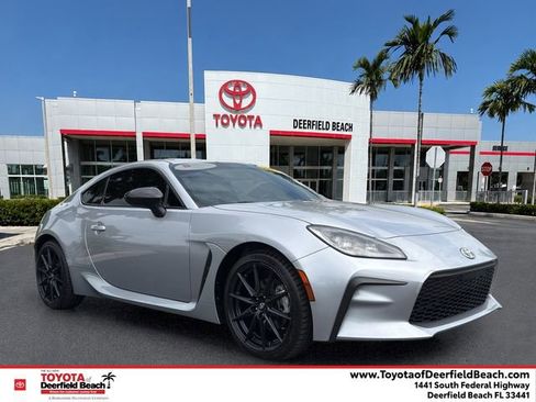 Used 2024 Toyota GR86 Premium RWD image 1