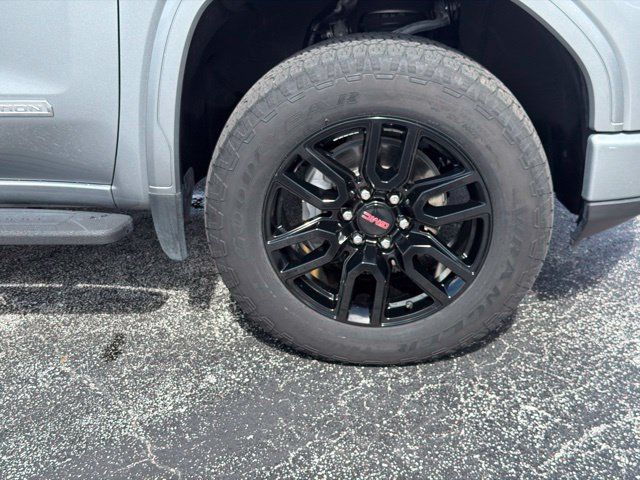 Used 2024 GMC Sierra 1500 Elevation w/ Elevation Premium Package AWD/4WD image 10