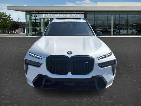 Used 2026 BMW X7 M60i AWD/4WD image 2