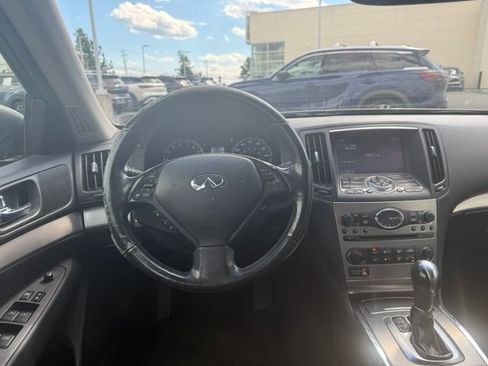 Used 2015 INFINITI Q40 AWD w/ Navigation Package image 6