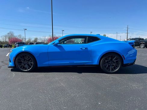 Used 2022 Chevrolet Camaro ZL1 image 3