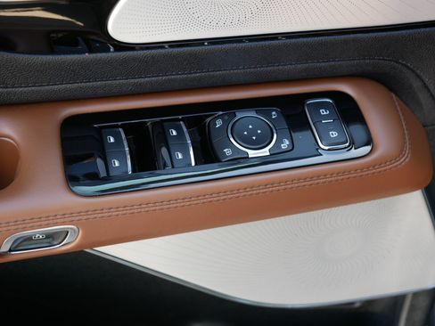 Used 2022 Lincoln Aviator Reserve w/ Equipment Group 201A image 19