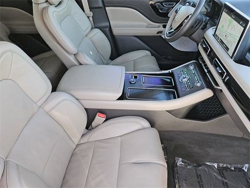 Certified 2023 Lincoln Aviator Grand Touring w/ Equipment Group 301A image 14
