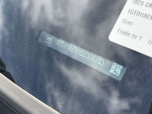 Used 2025 GMC Sierra 1500 Pro w/ Pro Value Package image 34