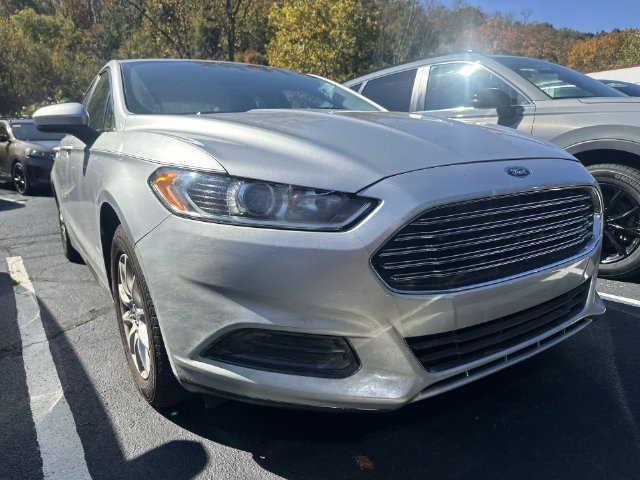 Used 2015 Ford Fusion S FWD image 8