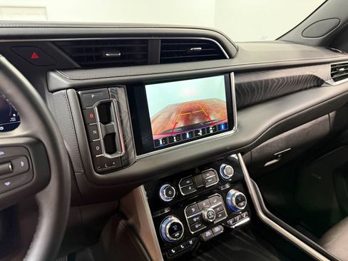 Used 2023 GMC Yukon Denali AWD/4WD image 81