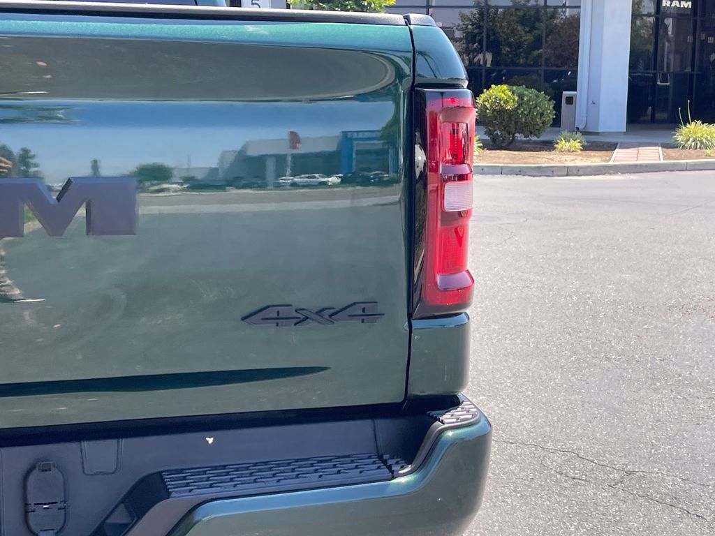 New 2026 RAM 1500 Laramie w/ Night Edition AWD/4WD image 9