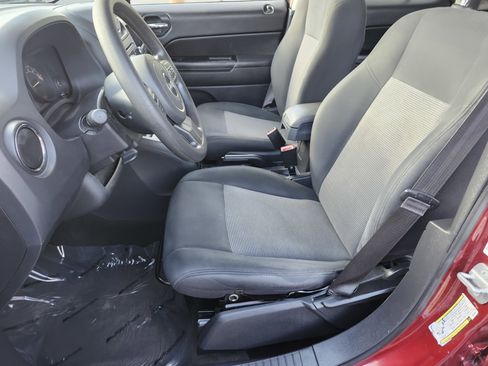 Used 2014 Jeep Patriot Sport w/ Power Value Group AWD/4WD image 20