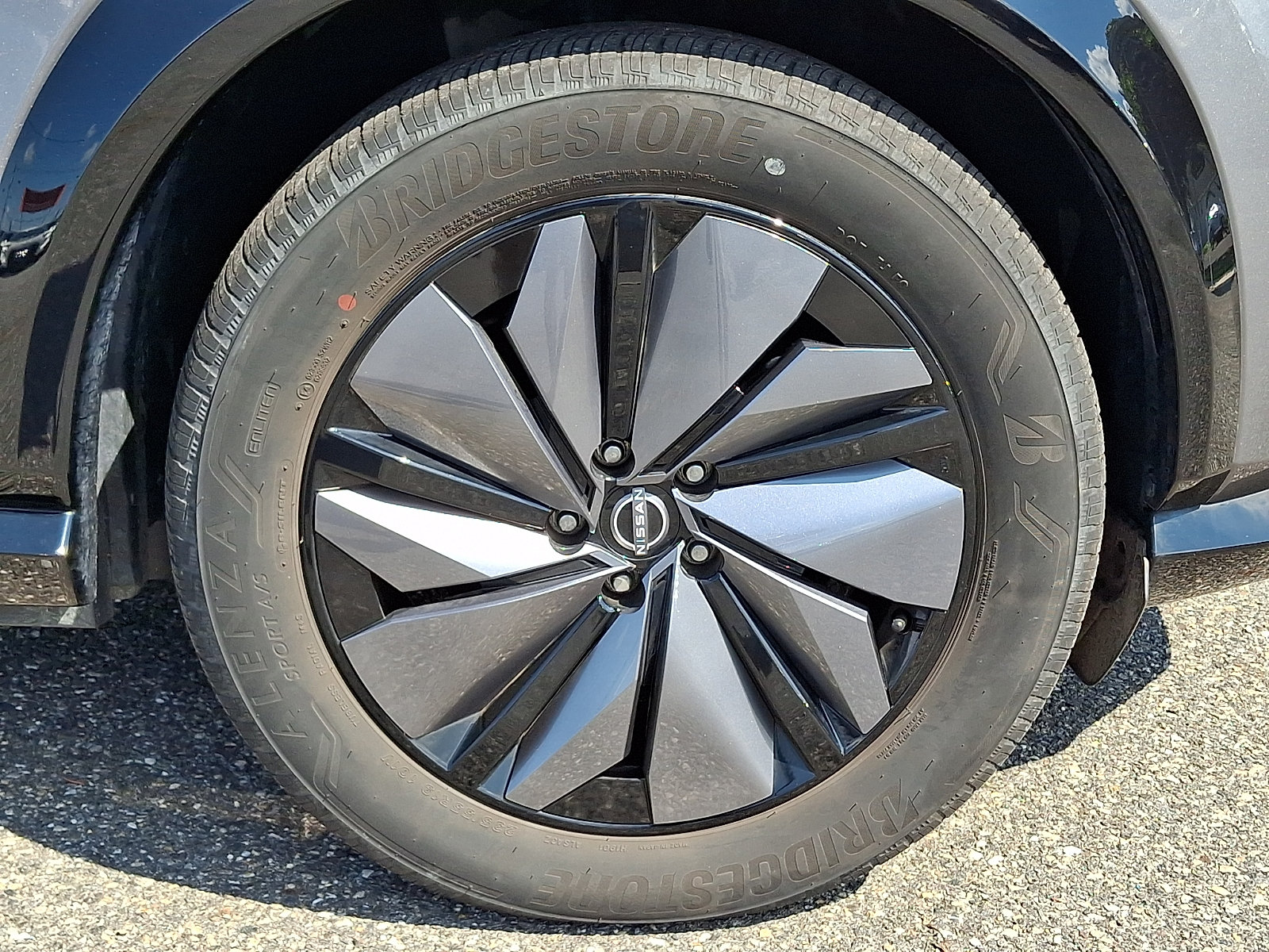 Certified 2023 Nissan Ariya FWD image 6