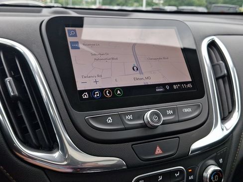 Used 2020 Chevrolet Equinox Premier FWD image 17