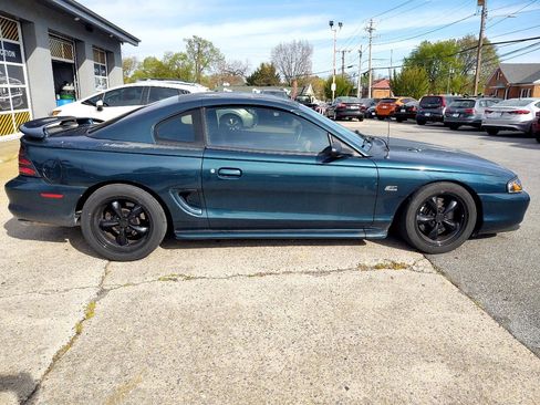 Used 1994 Ford Mustang GT image 16