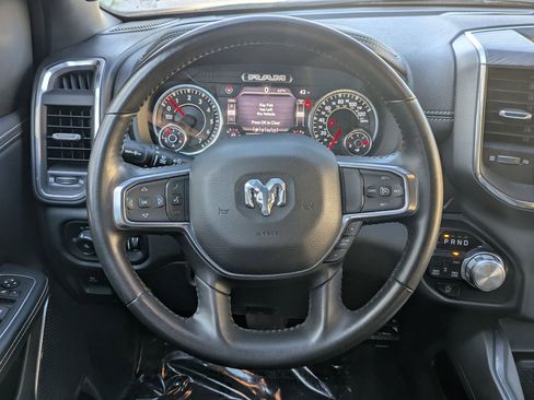 Used 2024 RAM 1500 Laramie image 19