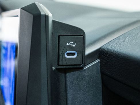 Used 2025 Toyota 4Runner SR5 image 21