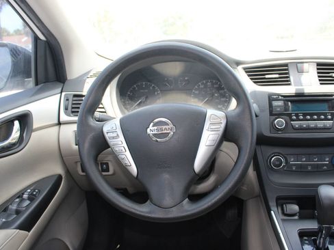 Used 2016 Nissan Sentra S FWD image 12