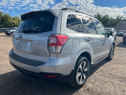 Used 2018 Subaru Forester 2.5i Premium AWD/4WD image 5