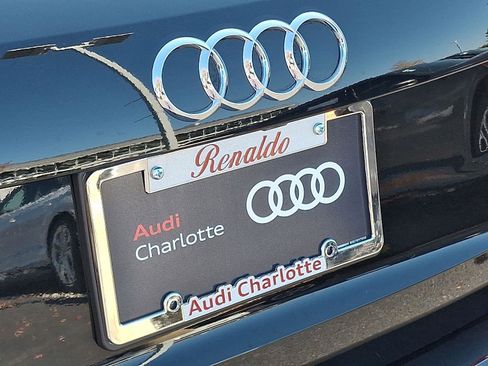 New 2025 Audi Q3 2.0T Premium image 21