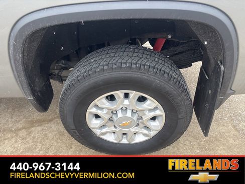 Certified 2025 Chevrolet Silverado 3500 LT w/ Convenience Package image 57