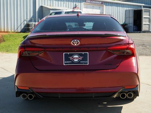 Used 2019 Toyota Avalon XSE FWD image 20